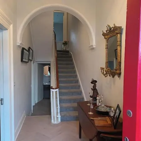 홈스테이 Eglinton Road - Super King - Private Bathroom