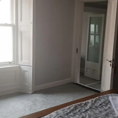 Privatunterkunft Eglinton Road - Super King - Private Bathroom Bray