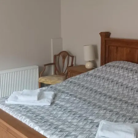 Eglinton Road - Super King - Private Bathroom Privatunterkunft *